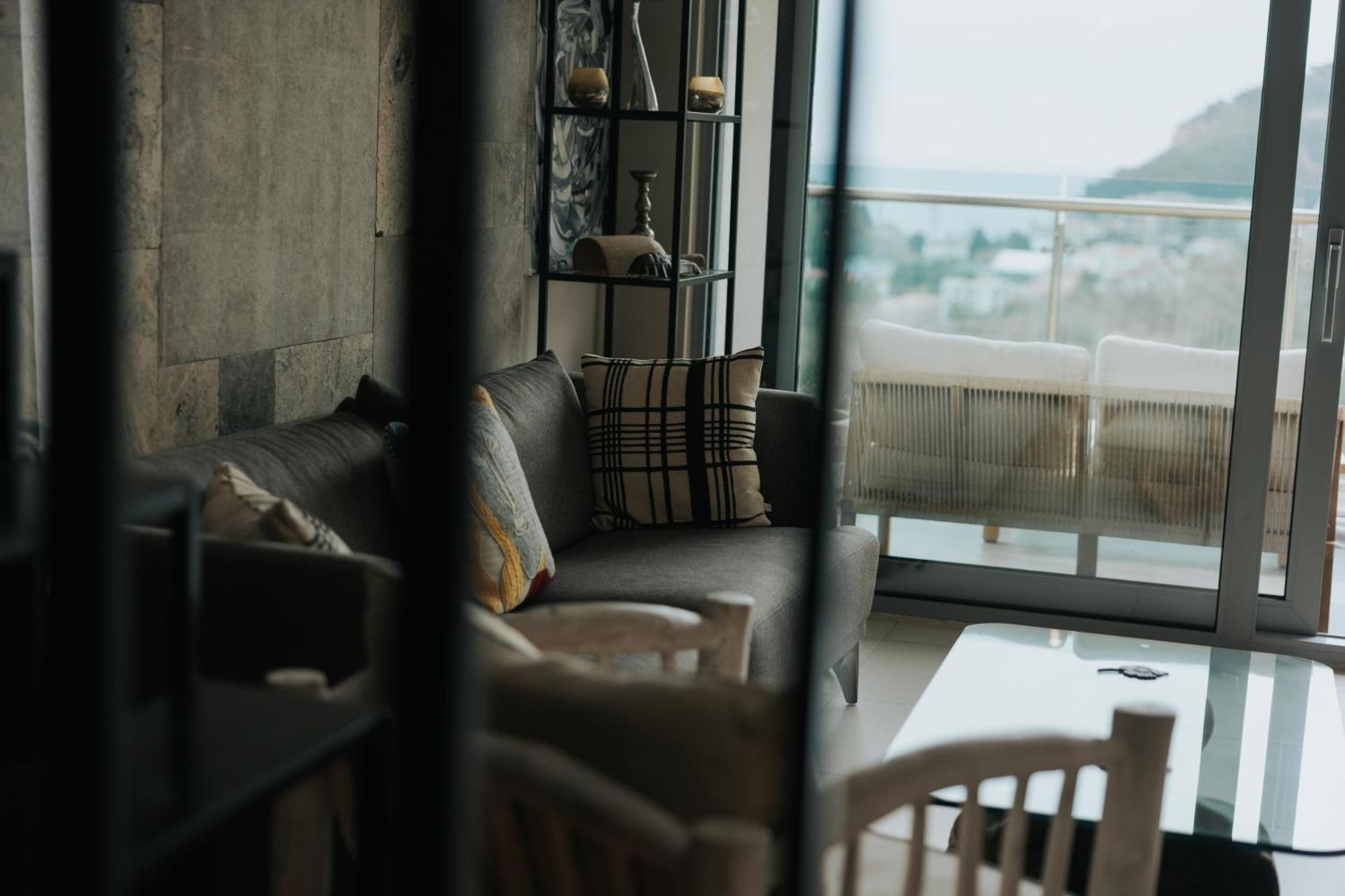 The View Apartment Petrovac Bagian luar foto